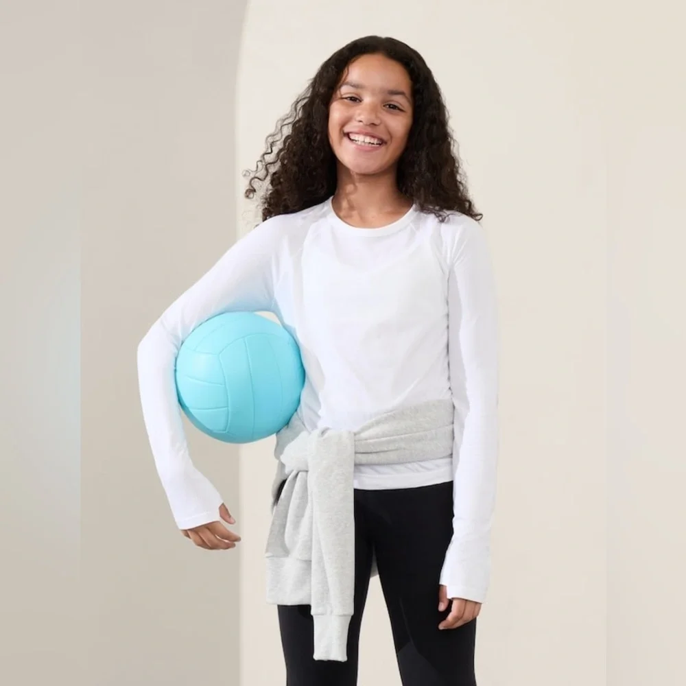 NWT Athleta Girl Power Up Sport Length White Top Size XXL/16